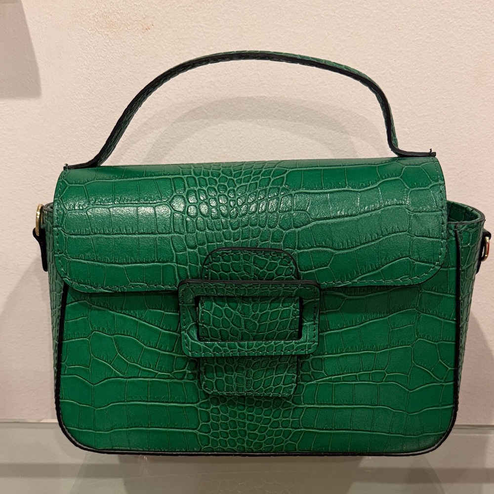 Vera Pelle Green Crocodile-Pattern Shoulder Bag